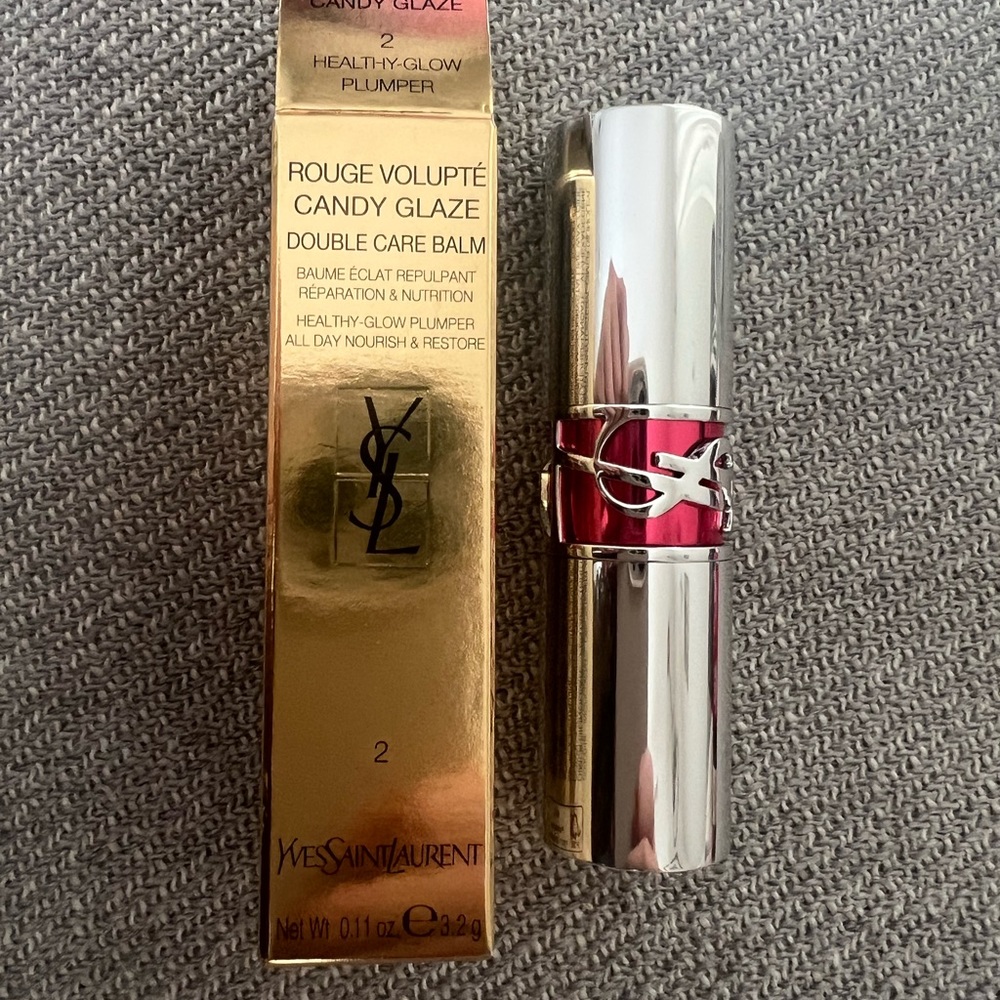 COPY - YVES SAINT LAURENT
Candy Glaze Lip Gloss Stick